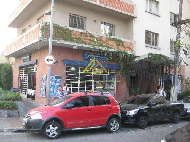 Apartamento 3 quartos e 2 banheiros, para alugar, no bairro Jardim Paulista em São Paulo