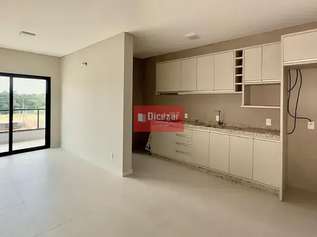 Apartamento 2 quartos e 2 banheiros, à venda, no bairro Nossa Sra da Paz em Balneário Piçarras