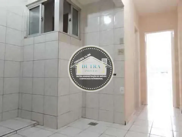 Apartamento 1 quarto e 1 banheiro, para alugar, no bairro Centro em Juiz de Fora