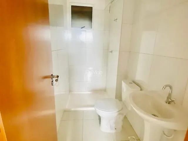 Apartamento com 73m² 3 quartos e 2 banheiros, à venda, no bairro Brasília em Cascavel