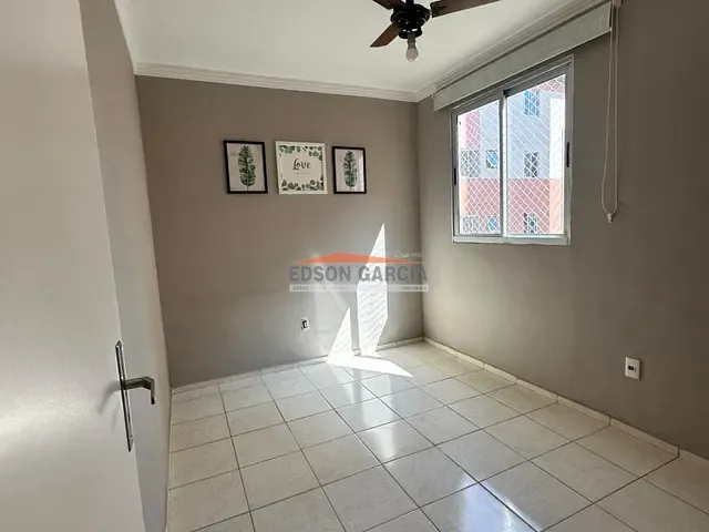 Apartamento 2 quartos e 1 banheiro, para alugar, no bairro Jardim Carandá em Sorocaba