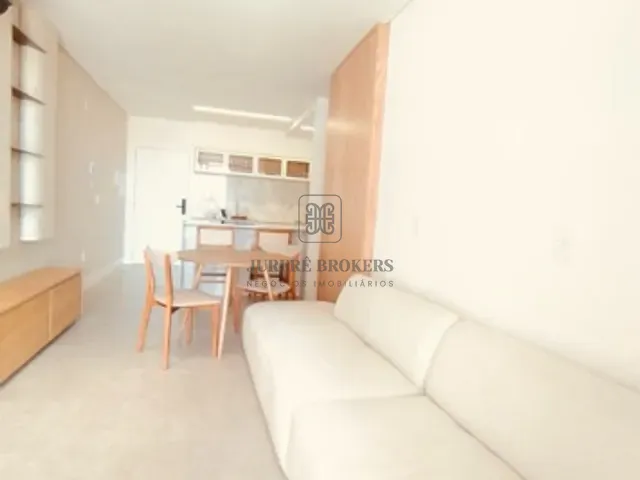 Apartamento com 94m² 2 quartos e 3 banheiros, à venda, no bairro Jurerê em Florianópolis