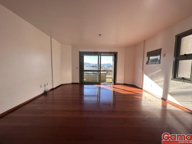 Apartamento com 174m² 3 quartos e 3 banheiros, à venda, no bairro Centro em Nova Prata