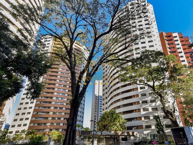 Foto do Apartamento - Apartamento à venda, 6.º andar do edifício Mont Royal, 179m² de área privativa, 2 suítes e 2 Demi suítes, 2 vagas de garagens, Água Verde, Curitiba, PR | Imobiliária GreenVille