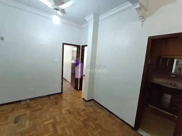 Apartamento 2 quartos e 1 banheiro, à venda, no bairro Santa Teresa em Rio de Janeiro