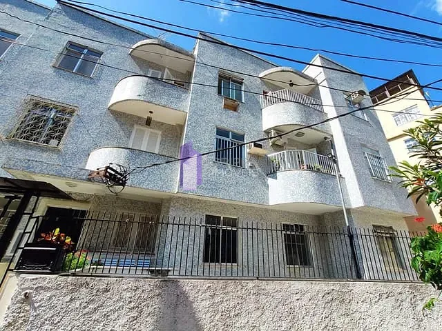 Apartamento 2 quartos e 1 banheiro, à venda, no bairro Santa Teresa em Rio de Janeiro