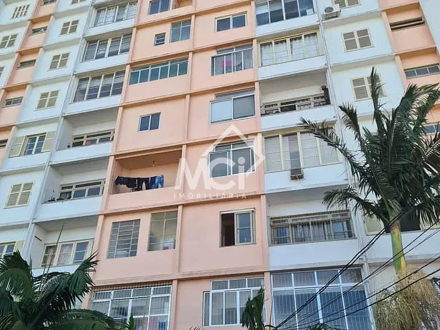 Apartamento 2 quartos e 1 banheiro, à venda, no bairro Centro em Pelotas