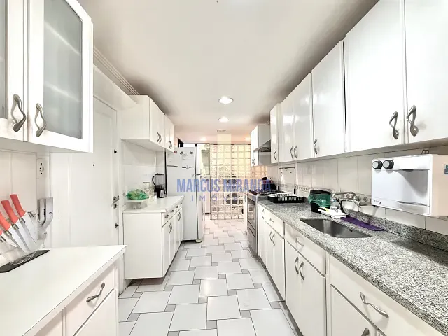Cobertura / Penthouse com 330m² 4 quartos e 6 banheiros, à venda, no bairro Barra da Tijuca em Rio de Janeiro