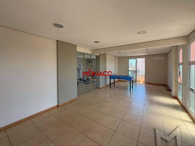 Apartamento com 95m² 2 quartos e 1 banheiro, à venda, no bairro Centro em Londrina