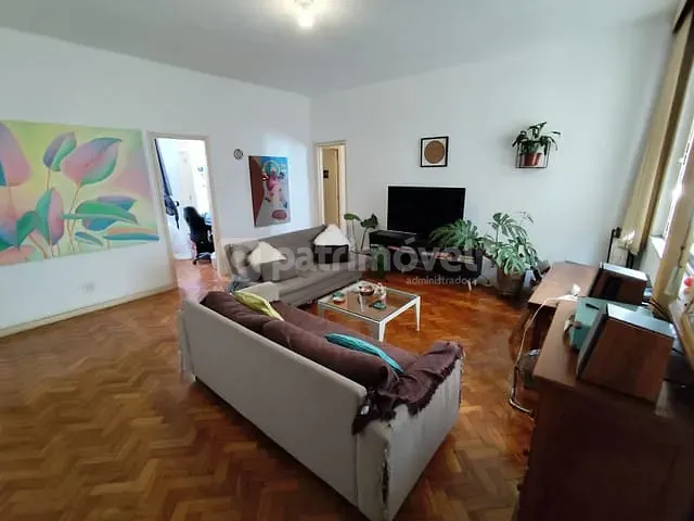 Apartamento com 137m² 3 quartos e 3 banheiros, à venda, no bairro Copacabana em Rio de Janeiro