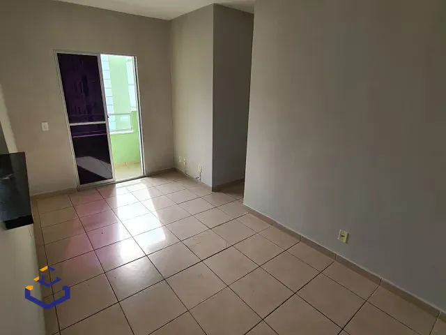 Apartamento 2 quartos e 2 banheiros, à venda, no bairro Manuel Dias Branco em Fortaleza