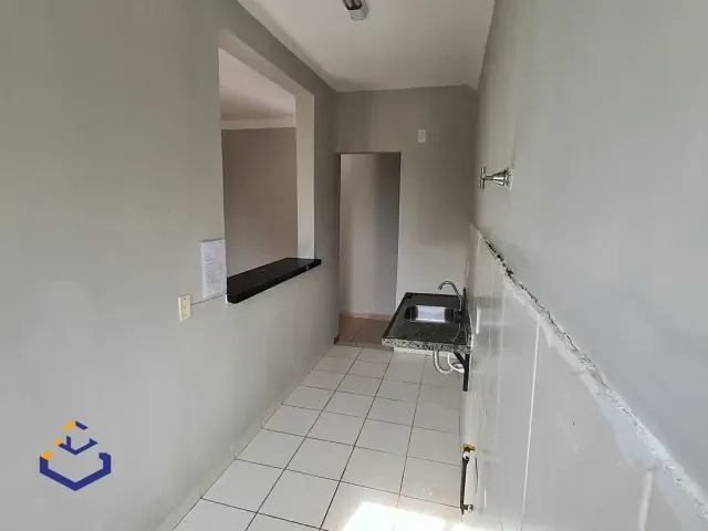 Apartamento 2 quartos e 2 banheiros, à venda, no bairro Manuel Dias Branco em Fortaleza