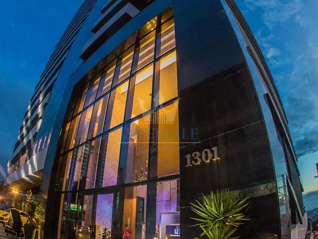 Apartamento com 634m² 4 quartos e 5 banheiros, à venda, no bairro Centro em Ponta Grossa