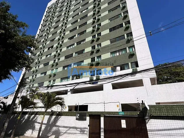 Apartamento 2 quartos e 2 banheiros, para alugar, no bairro Torre em Recife
