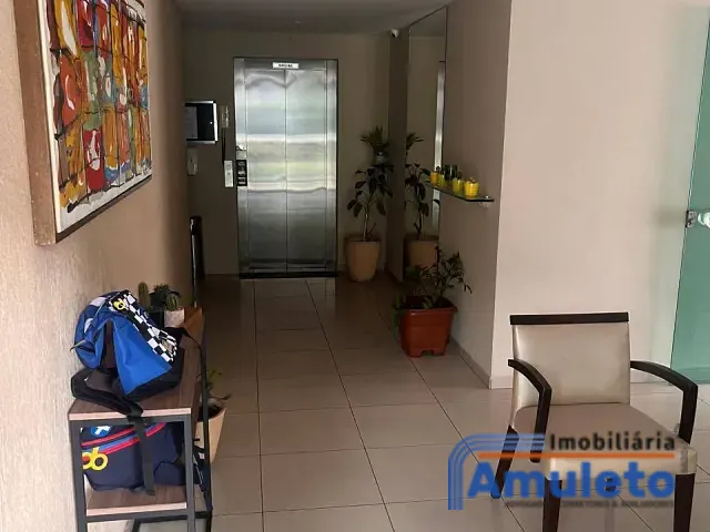 Apartamento 2 quartos e 2 banheiros, para alugar, no bairro Torre em Recife