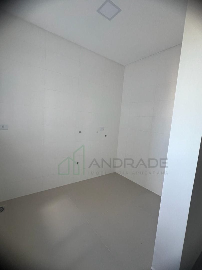 Apartamento à venda com 2 quartos, 65m² - Foto 11