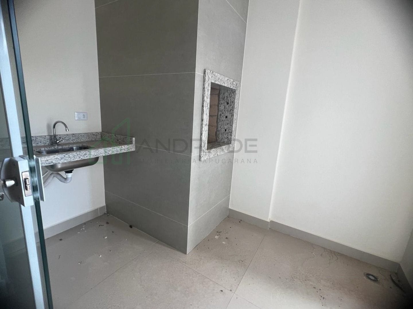 Apartamento à venda com 2 quartos, 65m² - Foto 7