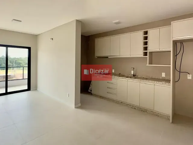 Apartamento 2 quartos e 2 banheiros, à venda, no bairro Nossa Sra. da Paz em Balneário Piçarras