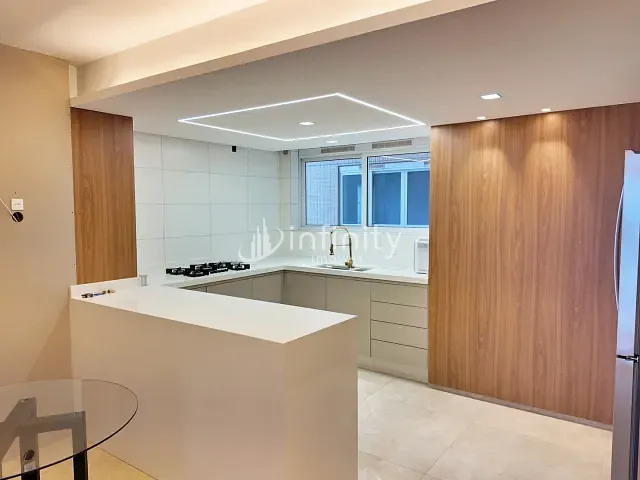 Apartamento 2 quartos e 3 banheiros, à venda ou para alugar, no bairro Vila Ferroviária em Mafra