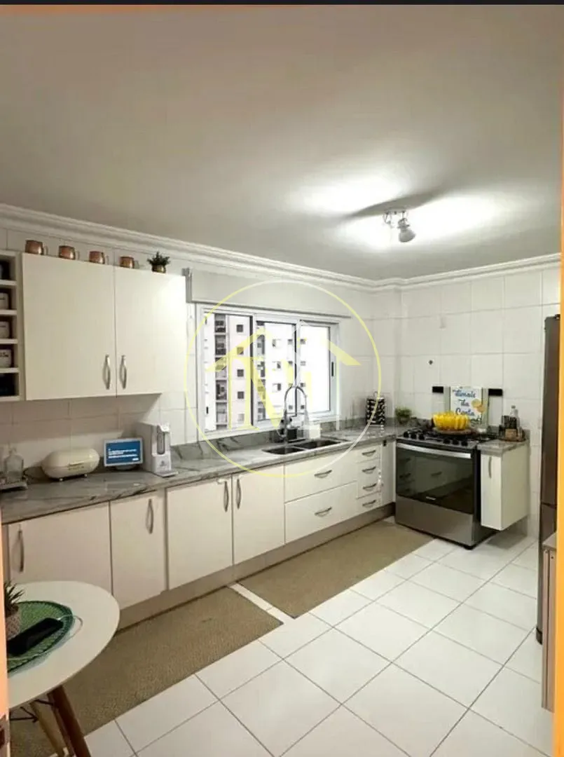 Apartamento, 3 quartos, 146 m² - Foto 2