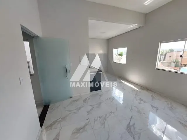 Apartamento 1 quarto e 1 banheiro, para alugar, no bairro Centro em Araçuaí