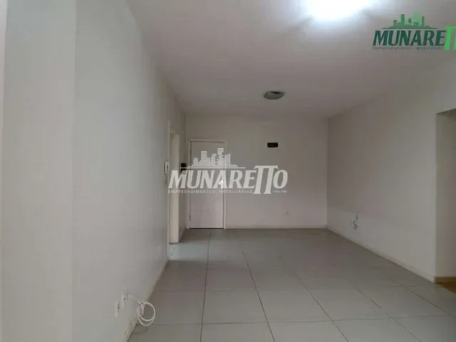 Apartamento 2 quartos e 1 banheiro, para alugar, no bairro Centro em Concórdia