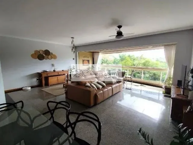 Apartamento com 234m² 3 quartos e 4 banheiros, à venda, no bairro Vila Fujita em Londrina