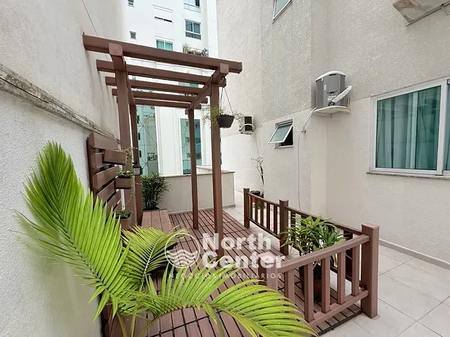 Apartamento 2 quartos e 3 banheiros, para alugar, no bairro Pioneiros em Balneário Camboriú