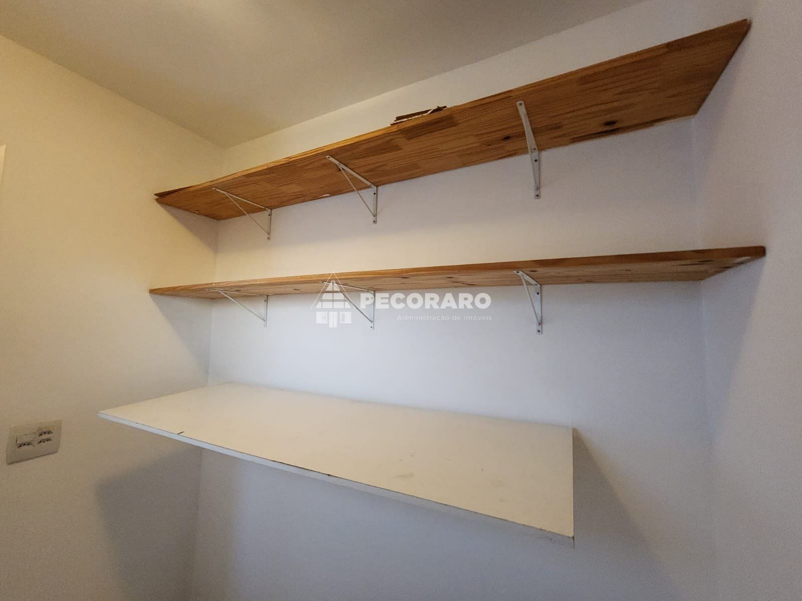 Apartamento para alugar com 3 quartos, 95m² - Foto 13