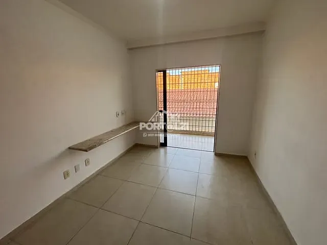 Apartamento 2 quartos e 2 banheiros, à venda, no bairro Vila Eduardo em Petrolina