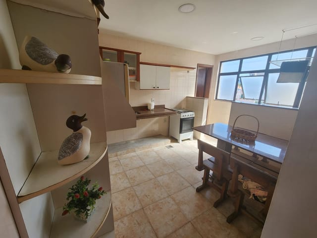 Apartamento com 140m² 3 quartos e 2 banheiros, à venda, no bairro Centro em Cabo Frio