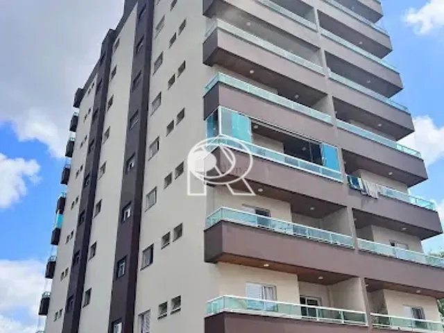 Apartamento com 101m² 1 quarto e 1 banheiro, à venda, no bairro Centro em Registro