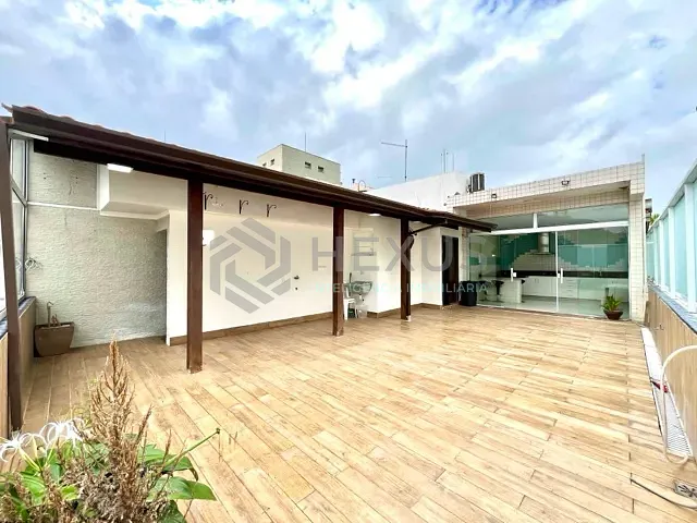 Cobertura / Penthouse 3 quartos e 3 banheiros, à venda, no bairro Pitangueiras em Guarujá