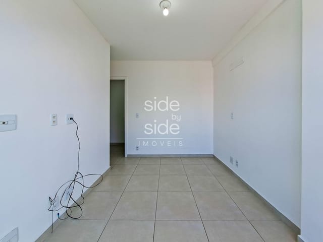 Apartamento 1 quarto e 1 banheiro, para alugar, no bairro Centro em Três Rios
