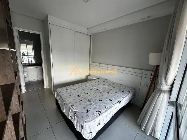 Apartamento com 48m² 1 quarto e 1 banheiro, à venda ou para alugar, no bairro Centro em Jundiaí