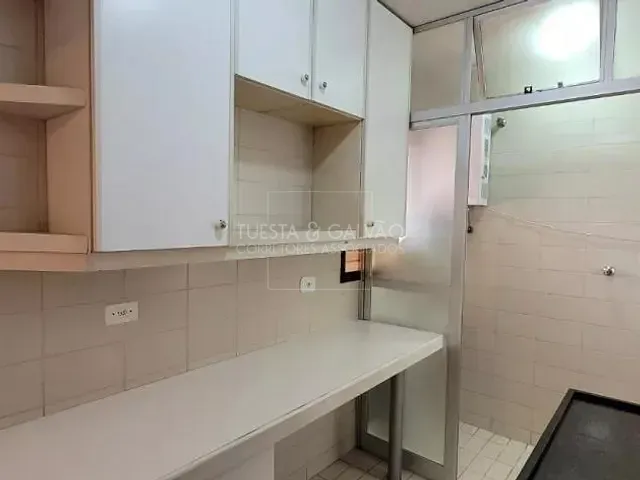 Apartamento com 49m² 2 quartos e 1 banheiro, à venda, no bairro Rebouças em Curitiba