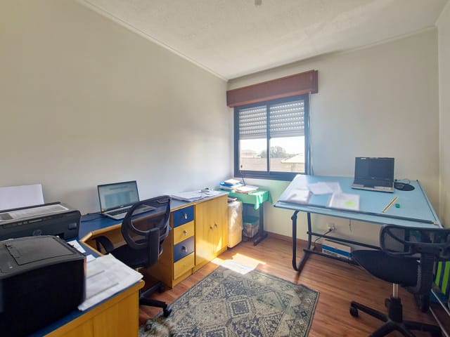 Apartamento com 96m² 3 quartos e 1 banheiro, à venda, no bairro Centro em Pelotas