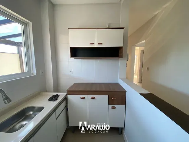 Apartamento 3 quartos e 2 banheiros, para alugar, no bairro São João em Itajaí