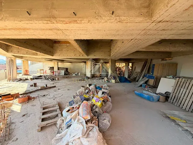 Apartamento 2 quartos e 1 banheiro, à venda, no bairro Vivendas da Serra em Juiz de Fora