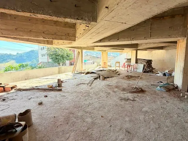 Apartamento 2 quartos e 1 banheiro, à venda, no bairro Vivendas da Serra em Juiz de Fora
