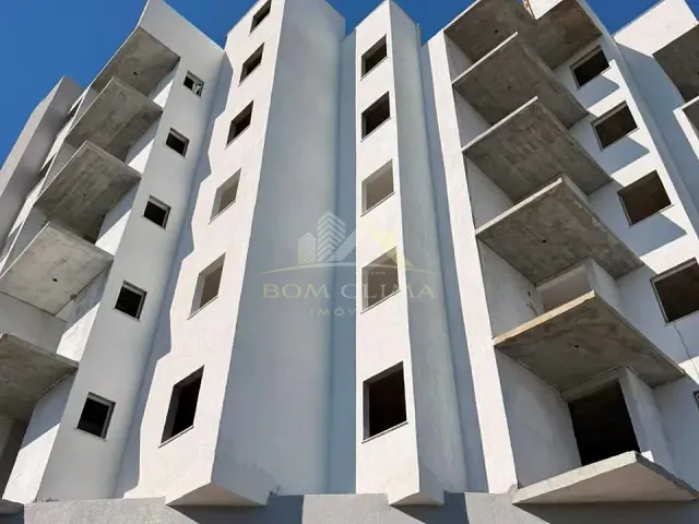 Apartamento 2 quartos e 1 banheiro, à venda, no bairro Vivendas da Serra em Juiz de Fora