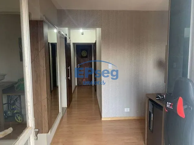 Apartamento 2 quartos e 1 banheiro, à venda, no bairro Centro em Londrina