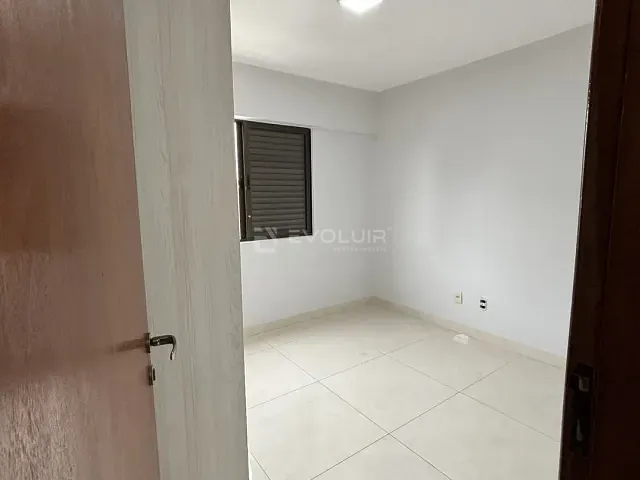 Apartamento 3 quartos e 2 banheiros, à venda, no bairro Setor Bela Vista em Goiânia