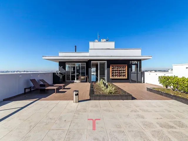 Apartamento com 36m² 1 quarto e 1 banheiro, para alugar, no bairro Centro em Curitiba