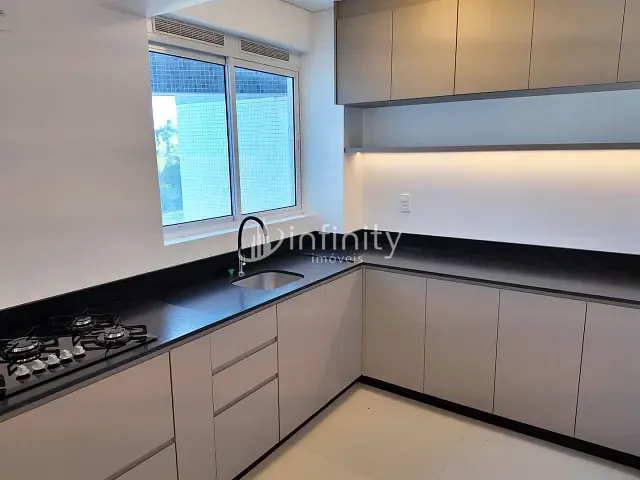 Apartamento 3 quartos e 2 banheiros, à venda ou para alugar, no bairro Vila Ferroviária em Mafra