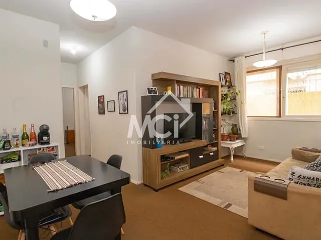Apartamento 2 quartos e 1 banheiro, à venda, no bairro Centro em Pelotas