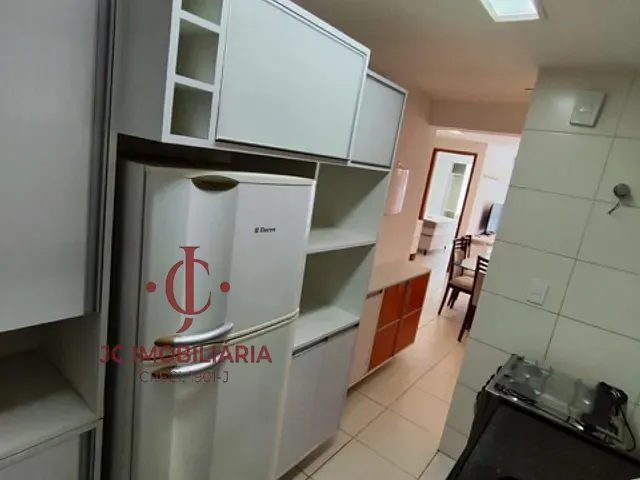 Apartamento 2 quartos e 2 banheiros, para alugar, no bairro Cabo Branco em João Pessoa