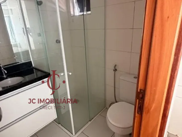 Apartamento 2 quartos e 2 banheiros, para alugar, no bairro Cabo Branco em João Pessoa