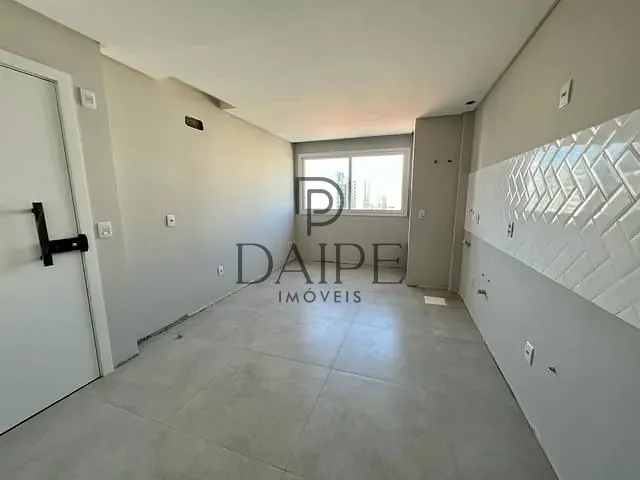 Apartamento 2 quartos e 1 banheiro, à venda, no bairro Centro em Capão da Canoa