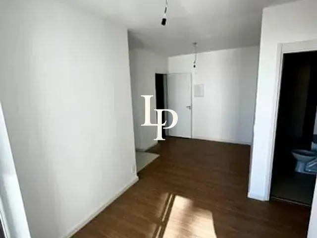 Apartamento 2 quartos e 1 banheiro, à venda, no bairro Rudge Ramos em São Bernardo do Campo